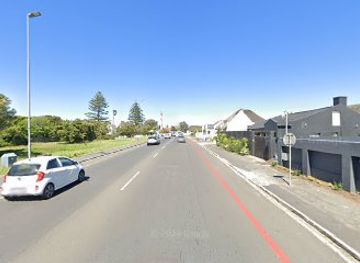 south-africa/overberg/nightclub/st-tropez-and-bardot-s-bar