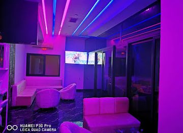 cote-d-ivoire/mount-nimba-strict-nature-reserve/nightclub/billionaire-club-abidjan