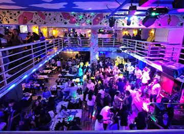 peru/apurimac/nightclub/sky-blue-abancay