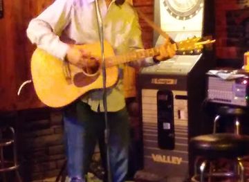 oklahoma/tulsa/brookside/nightclub/tin-dog-saloon