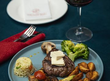 kosovo/gjakova/nightclub/sempre-lounge-bar