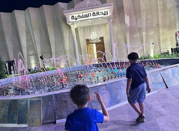 iraq/baghdad/al-karada/nightclub/qaah-rihana-almlkyh