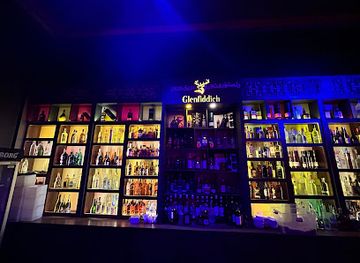 Crown club