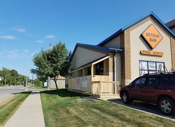 Detour Bar