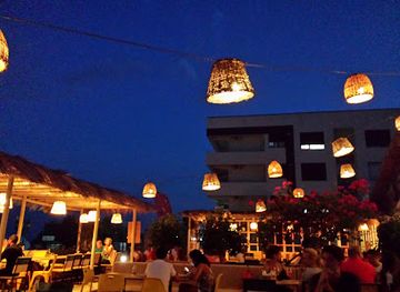 romania/black-sea-coast/nightclub/kazeboo