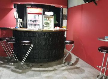 serbia/derdap-national-park/nightclub/vogue