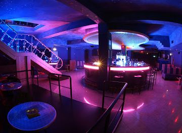 italy/umbria/nightclub/vanessa-paradise-night-club