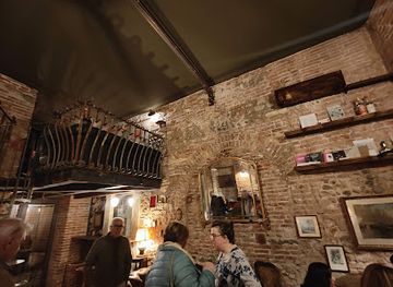 italy/lucca/nightclub/magellano