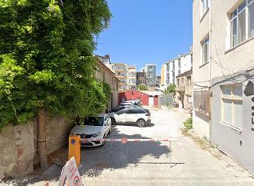 turkiye/canakkale/nightclub/hurriyet-bahcesi