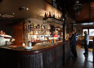 new-zealand/fox-glacier/nightclub/cook-saddle-cafe-saloon