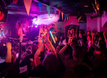 latvia/cesis/nightclub/fonoklubs