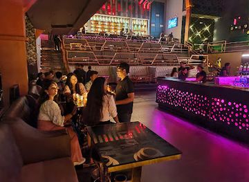 nepal/everest-base-camp/nightclub/lod-lord-of-the-drinks