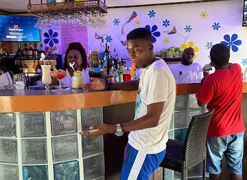Lulu's Sip & Chill