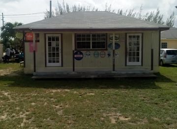 the-bahamas/abaco-islands/nightclub/3ds-liquor-store