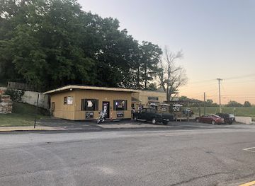 missouri/hannibal/nightclub/tipsy-bricks-bar