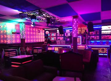 cameroon/kribi-beach/nightclub/live-music-dj-kribi-cameroun