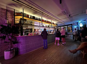 australia/mornington-peninsula/nightclub/hotel-lona