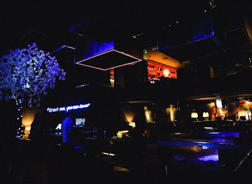 portugal/porto/ribeira/nightclub/boite