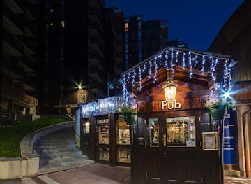 france/la-plagne/nightclub/spitting-feathers-apres-ski-bar-and-airport-transfers