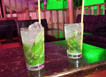 peru/salkantay-trail/nightclub/mythology