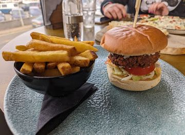 united-kingdom/isle-of-lewis/bar/the-harbour-bar