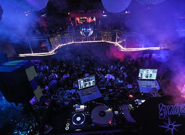 switzerland/lenzerheide/nightclub/cinema-music-club