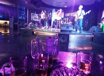 indonesia/bandung/nightclub/amnesia-pub-club