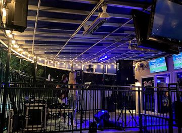 kansas/lawrence/nightclub/bullwinkles-bar