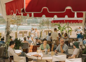 australia/sydney/bondi-beach/nightclub/front-yard-bar-at-promenade-bondi-beach