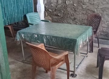 sri-lanka/anuradhapura/nightclub/d-night-restaurant