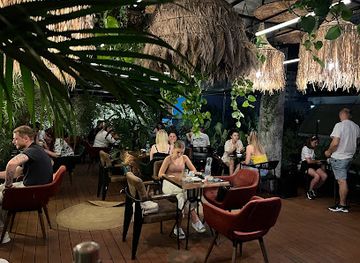 albania/fieri/nightclub/numa-lounge