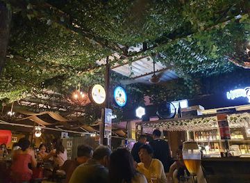 singapore/yishun/nightclub/famous-hangout