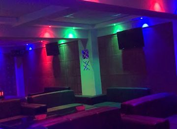 bhutan/wangdue-phodrang/nightclub/entice-karaoke-and-kitchen