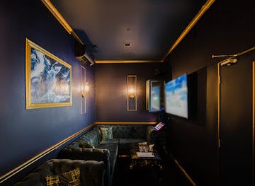 singapore/chinatown/chinatown/nightclub/embassy-club