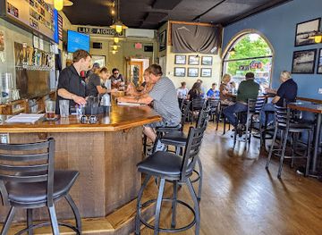 michigan/charlevoix/nightclub/bridge-street-tap-room