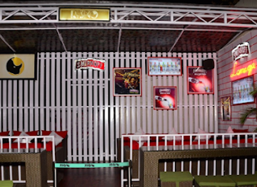 Ayraan Night Club and Hotel