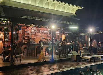 indonesia/bandung/setiabudi/nightclub/dejavu-party-pit