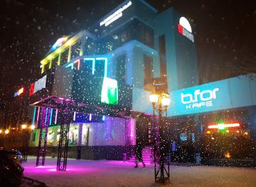 kazakhstan/chundja-canyon/nightclub/eldivino