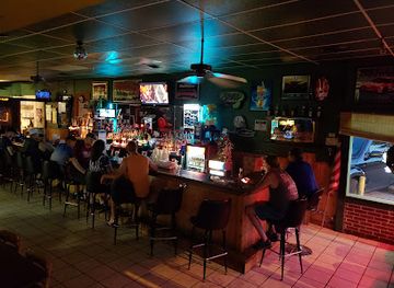 T's Lounge
