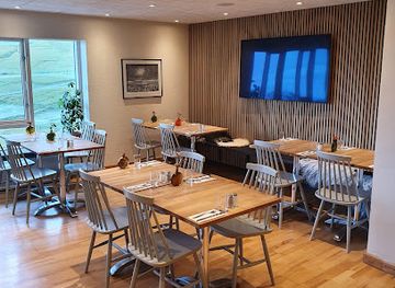 faroe-islands/gjogv/nightclub/gjaargardur-guesthouse-gjogv