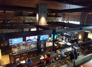 indiana/carmel/nightclub/bar-louie-carmel