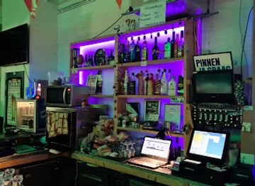 netherlands/volendam/nightclub/pool-en-dart-cafe