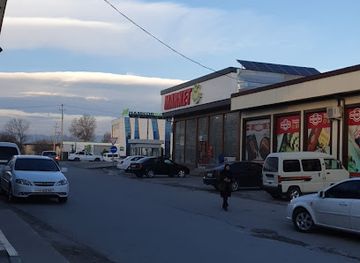 uzbekistan/shakhrisabz/nightclub/akmal-aka-market