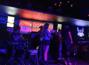 NEON by Brassery