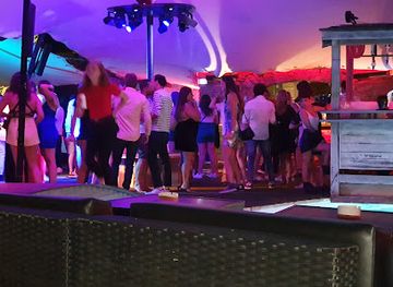 france/cote-d-azur/nightclub/le-cavo-v2
