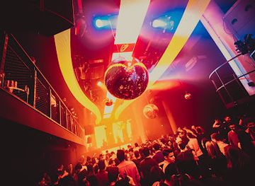 Azar Club