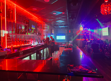 florida/orlando/international-drive/nightclub/cosmo-lounge