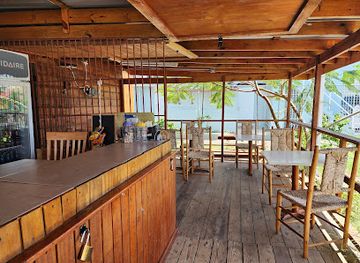 saint-lucia/vieux-fort/nightclub/the-backyard-bar-grill