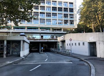 switzerland/lausanne/old-town/nightclub/folklor-club