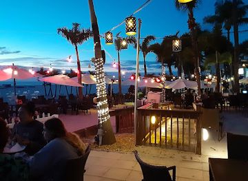 florida/st-petersburg-beach/nightclub/bongos-beach-bar-and-grille